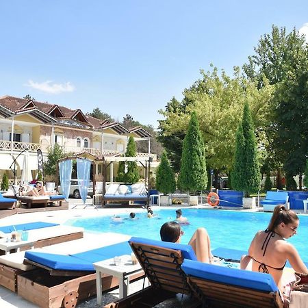 Krikonis Hotel Yanya Dış mekan fotoğraf