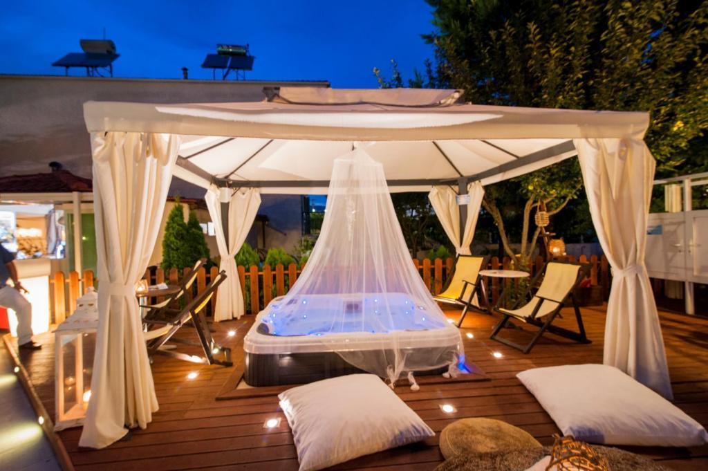 Krikonis Hotel Yanya Dış mekan fotoğraf