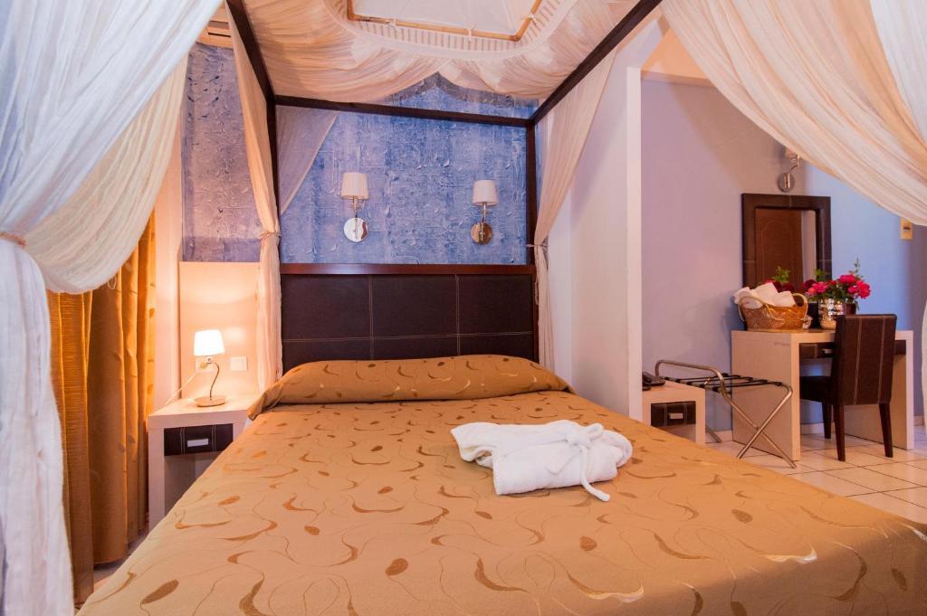 Krikonis Hotel Yanya Dış mekan fotoğraf