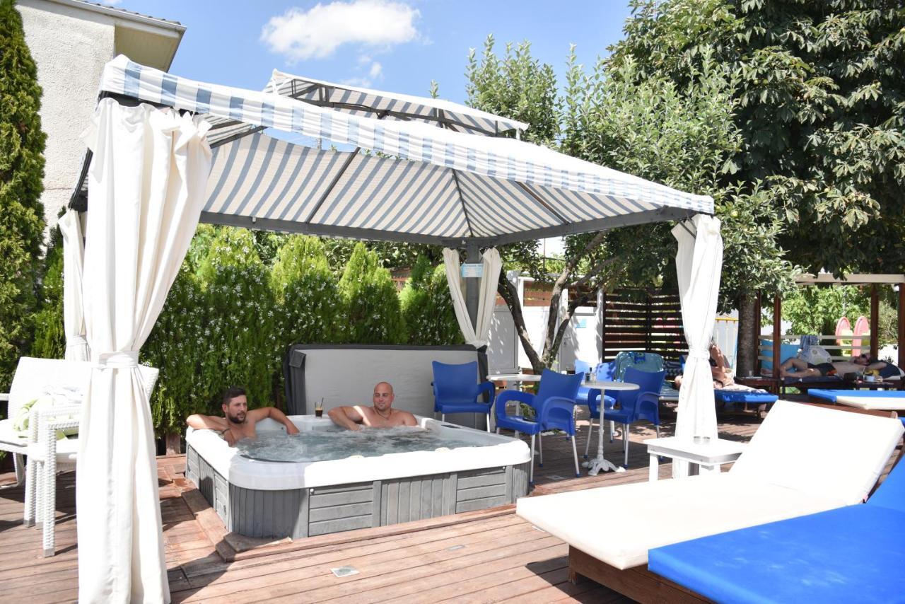 Krikonis Hotel Yanya Dış mekan fotoğraf